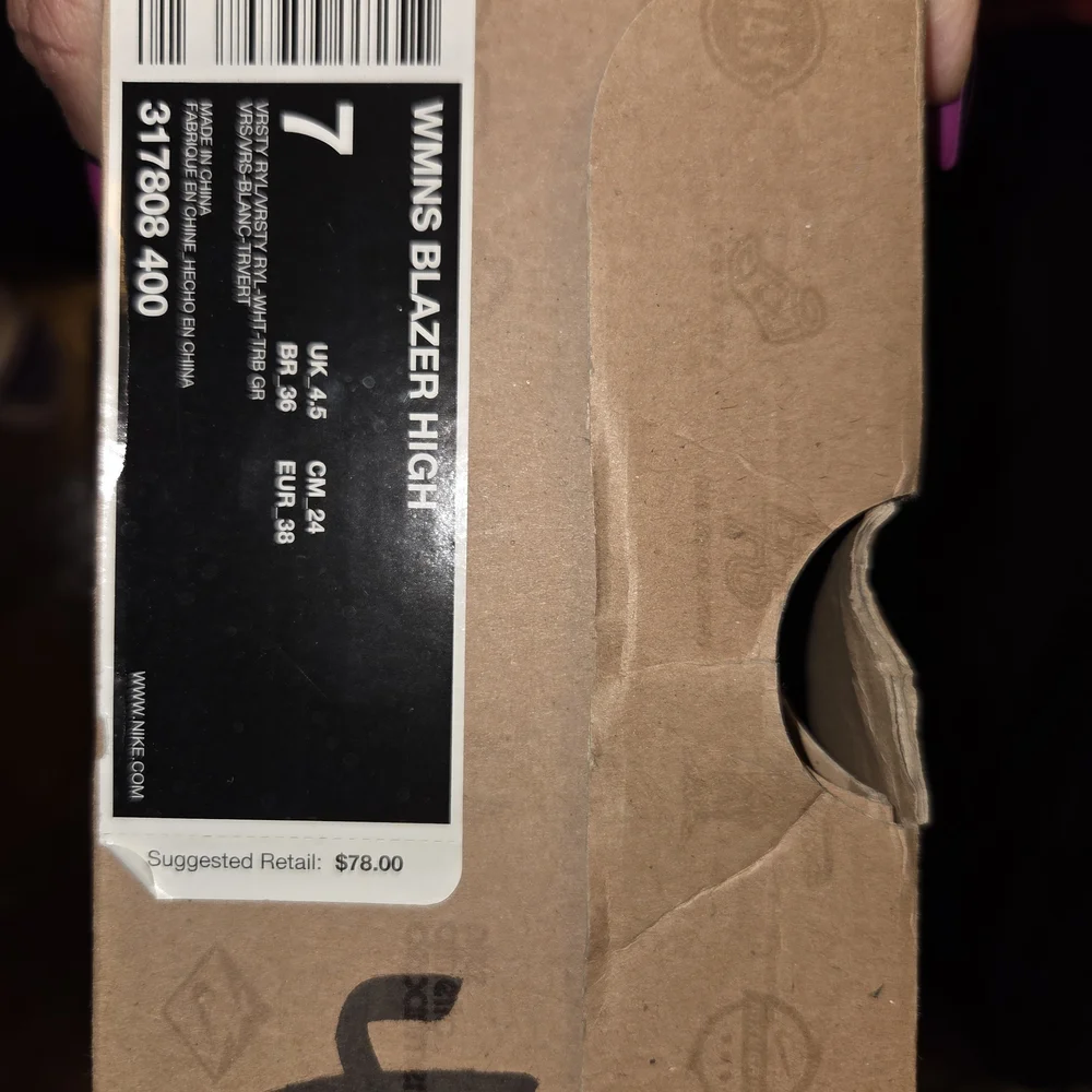 Nike Blue and Teal Women's Sneakers - Picture 8 of 8